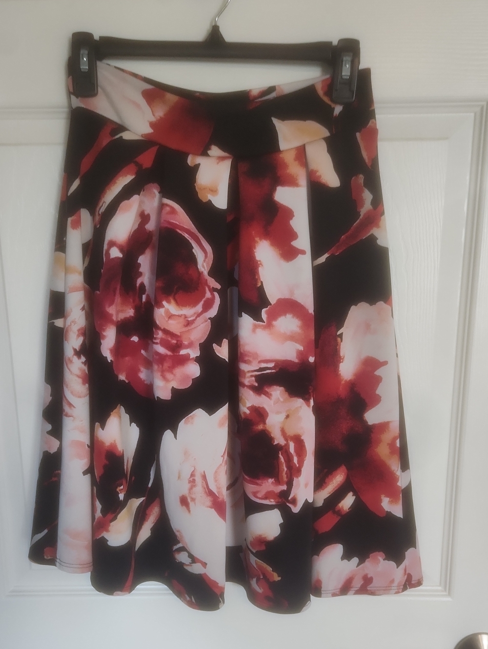 Floral A-Line Skirt With Red And Pink Floral Print